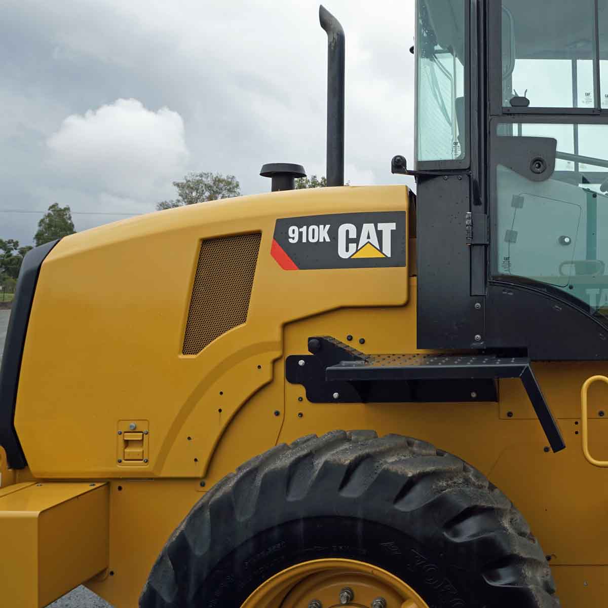 CAT 910K Decal Kit - AY4 Prefix